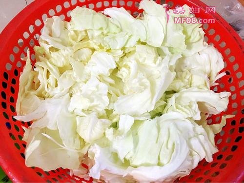 锅炝圆白菜的做法