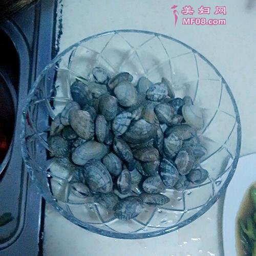炒花蛤的做法