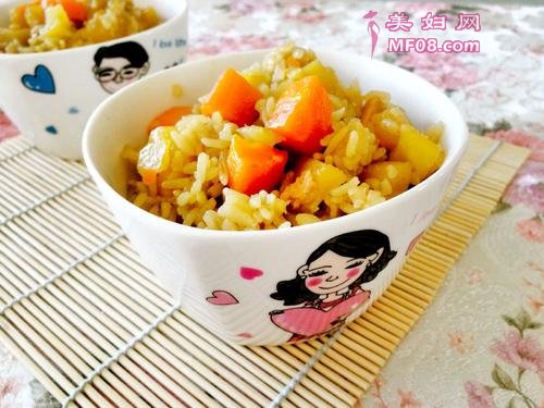胡萝卜土豆香肠焖饭的做法