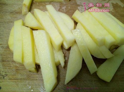 年糕土豆炖白菜的做法
