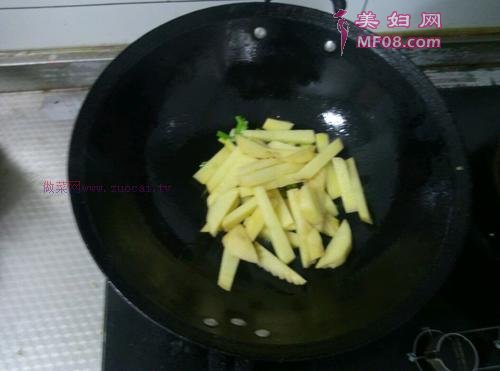 年糕土豆炖白菜的做法