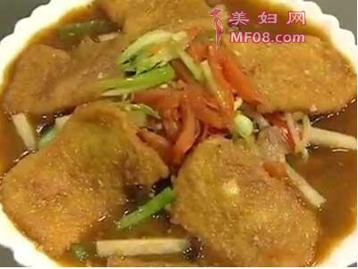 咸香软糯的老大同烩菜扒糕