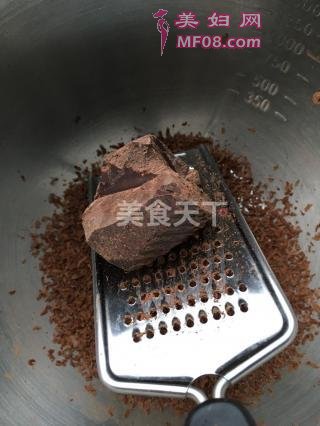冬日热巧克力饮的做法步骤：1