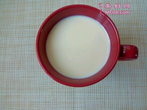 简易奶茶的做法