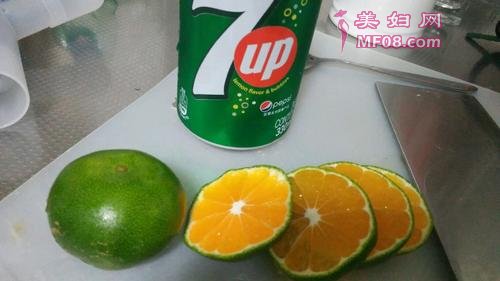 青橘蜜气泡水的做法