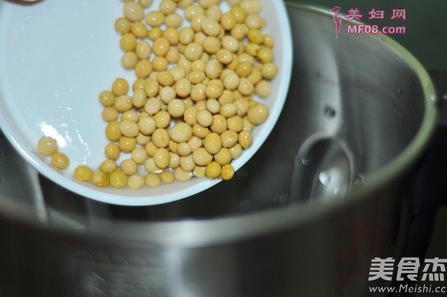 杏仁大米豆浆的做法