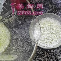 鲜榨蜂蜜葡萄饮的做法图解6