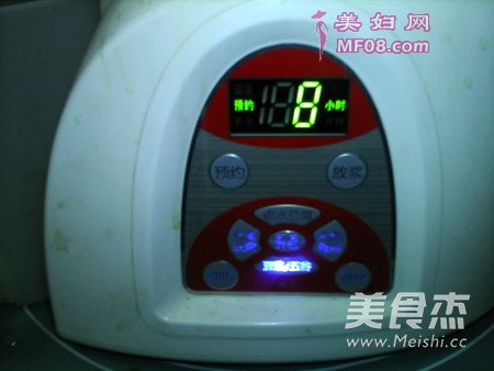 燕麦核桃红枣豆浆的做法