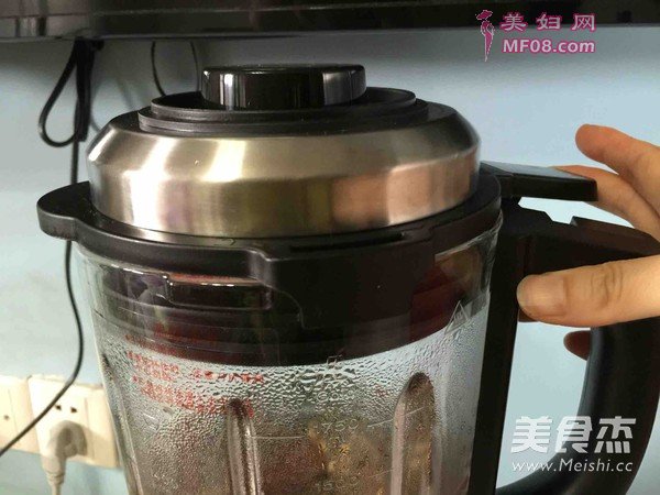 苏泊尔季度奖枸杞多豆浆的做法