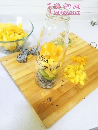蜂蜜水果茶