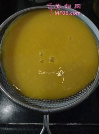 芒果冻酸奶杯