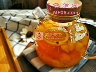 㻨