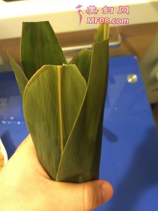 广东咸肉蛋黄粽子