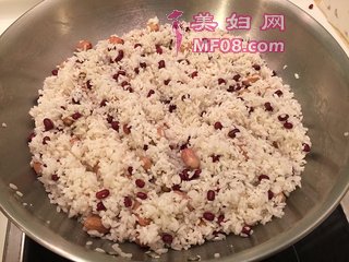 广东咸肉蛋黄粽子