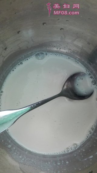 清爽彩色布丁