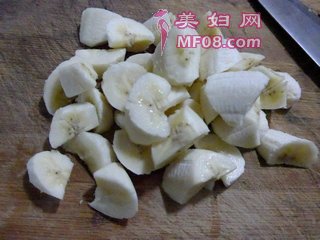 牛奶香蕉燕麦粥