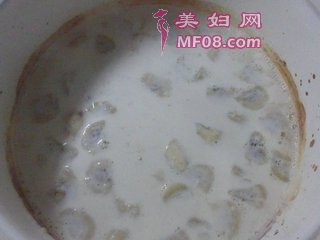 牛奶香蕉燕麦粥