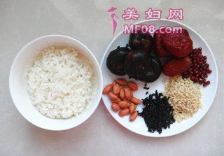荸荠红枣粥