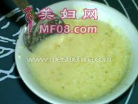 牛奶玉米面粥