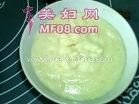 牛奶玉米面粥
