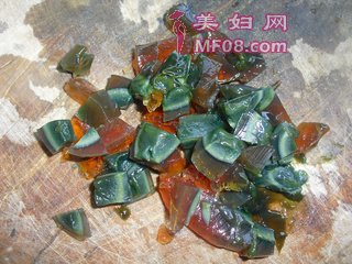 皮蛋火腿粥