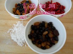 菠萝糯米饭