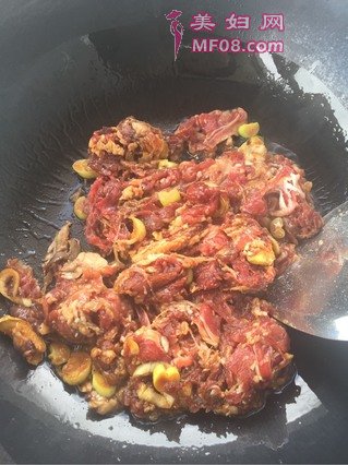 肥牛时蔬饭