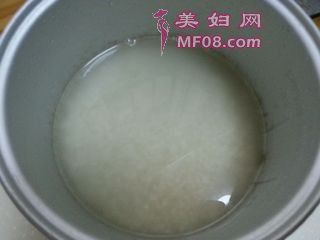 电饭煲肉末豆角饭