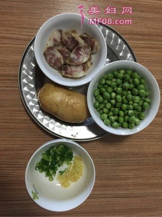 香肠焖饭