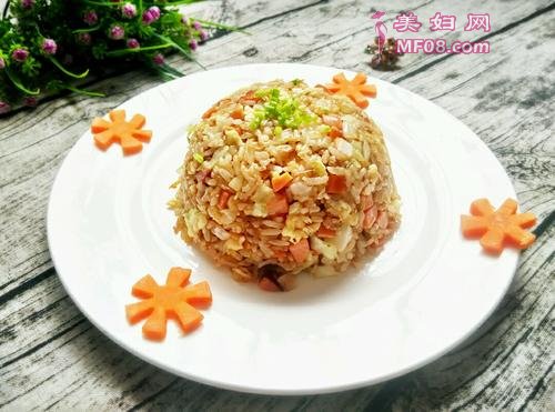包菜炒饭的做法