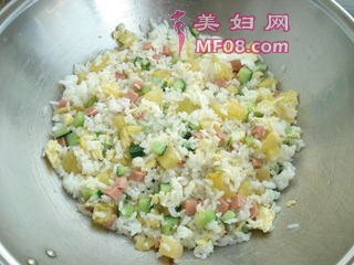 菠萝炒饭