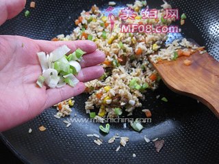 玉米牛肉炒饭