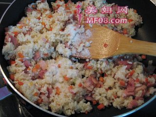 培根菠萝炒饭