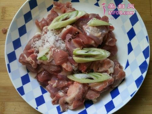 牙签肉的做法