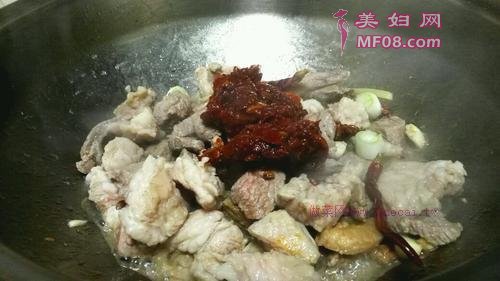土豆炖羊肉的做法