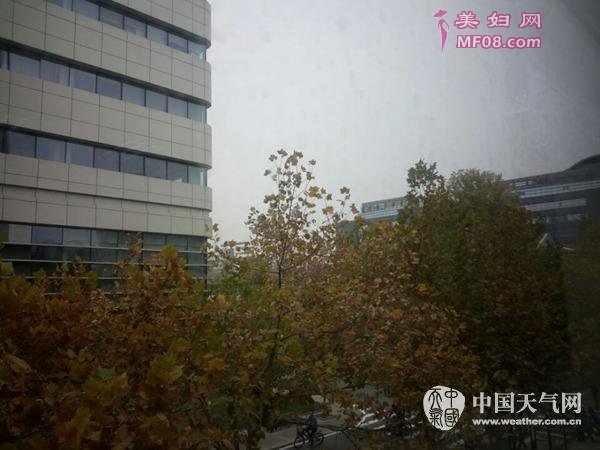 北京今夜至明天霾最重 19日霾散雨雪降温来袭