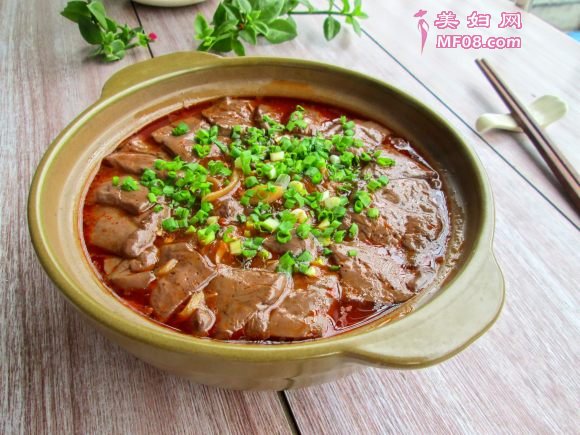 酸辣鸭血旺