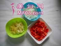 姜芽拌芫荽的做法步骤4