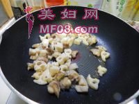 藕丁烧鸡软骨的做法步骤6
