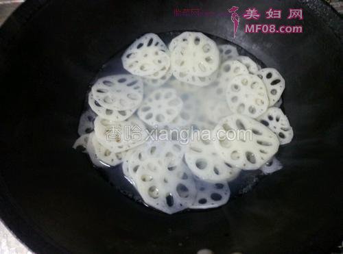 荷塘小炒的做法