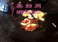 冻豆腐烧黄骨鱼的做法步骤4