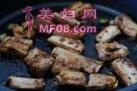 啤酒焖排骨的做法步骤10