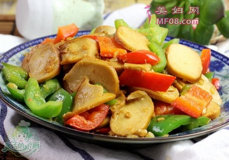 青红椒炒素鸡的做法