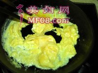 葱香蛋炒方便面的做法步骤6
