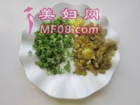 酸白菜炒牛肉末的做法步骤2