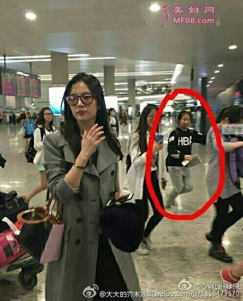 “虹桥一姐”因追星意外走红 算不算励志？