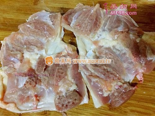 奥尔良烤鸡腿肉的做法