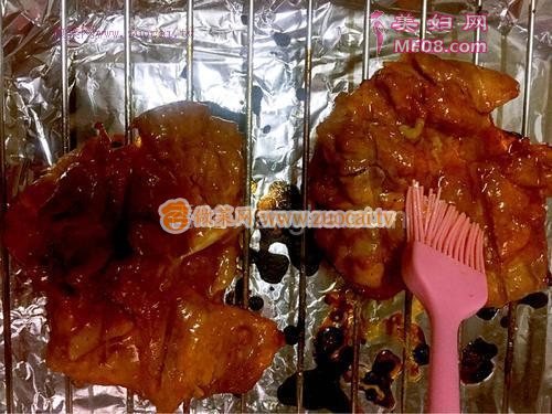 奥尔良烤鸡腿肉的做法