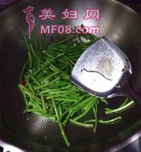清炒苋菜梗的做法步骤9