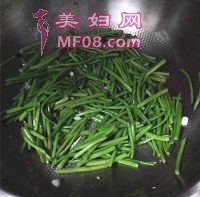清炒苋菜梗的做法步骤8